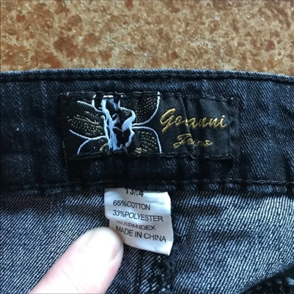Govanni 13/14 skinny dark wash embellished star rhinestone pocket mid rise jeans